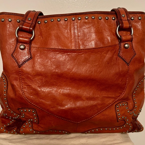 A Stunner!!!⭐️Studded & Embroidered Leather Cripple Creek large Tote! - Picture 6 of 11